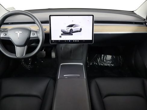 Used 2023 Tesla Model 3 Standard Range RWD image 11