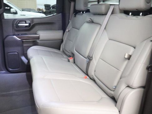 Used 2020 GMC Sierra 1500 SLT AWD/4WD image 42