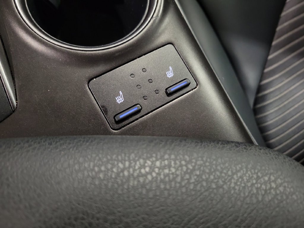 Used 2024 Toyota Camry SE FWD image 18