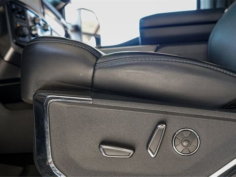 Used 2024 Ford F150 Platinum image 21