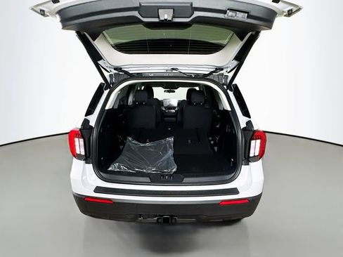 New 2026 Ford Explorer Active image 25