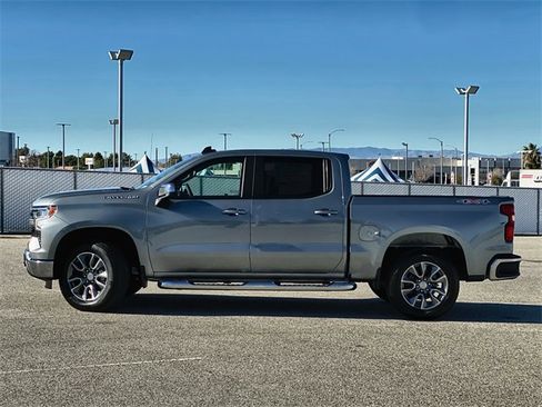 New 2026 Chevrolet Silverado 1500 LT image 8