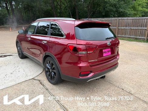 Used 2020 Kia Sorento EX FWD image 9
