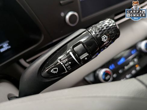 Used 2023 Hyundai Elantra SEL image 20