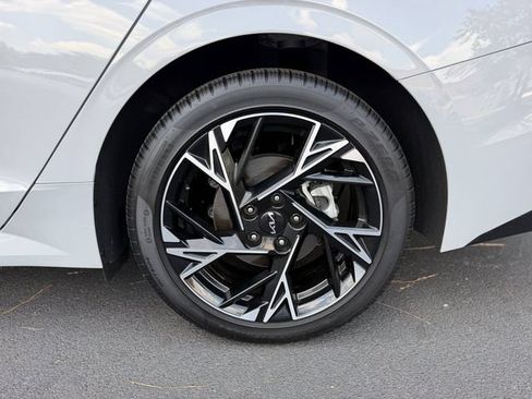 Used 2025 Kia K5 GT-Line FWD image 32