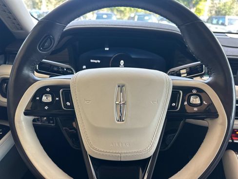 Certified 2023 Lincoln Aviator Black Label AWD/4WD image 24