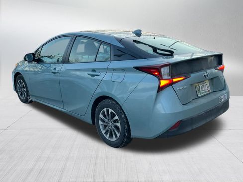 Used 2019 Toyota Prius XLE image 4