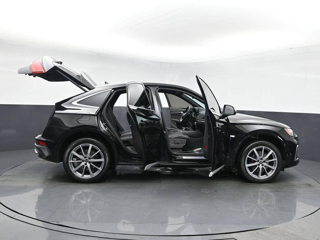 Used 2023 Audi SQ5 Premium Plus w/ Premium Plus Package AWD/4WD image 26