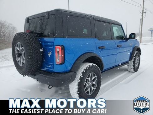 Certified 2025 Ford Bronco Badlands image 3