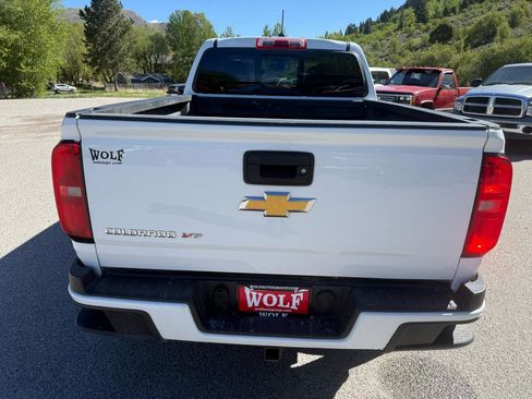 Used 2017 Chevrolet Colorado Z71 AWD/4WD image 4