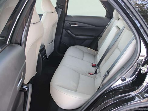 Used 2025 MAZDA CX-30 AWD 2.5 S w/ Preferred Package image 13