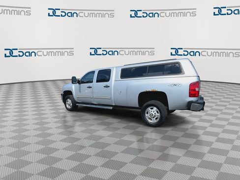 Used 2014 Chevrolet Silverado 2500 LT w/ Interior Plus Package AWD/4WD image 6