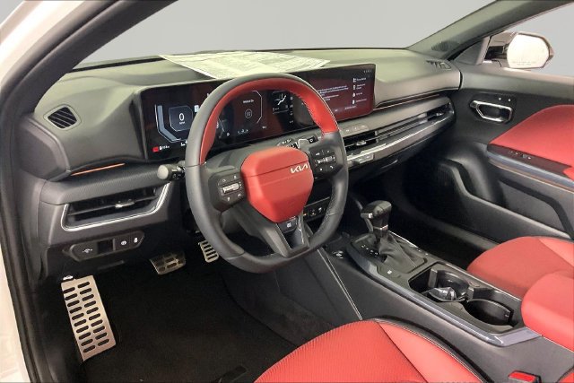 New 2027 Kia K4 GT-Line Turbo FWD image 8