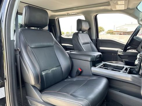 Used 2023 Ford F250 Lariat w/ Lariat Ultimate Package AWD/4WD image 25