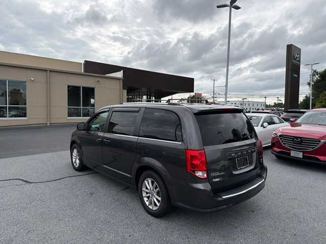 Used 2019 Dodge Grand Caravan SXT FWD image 9