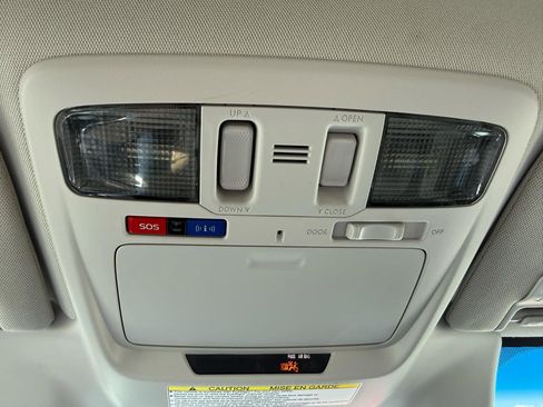 Used 2019 Subaru Outback 2.5i Limited AWD/4WD image 35