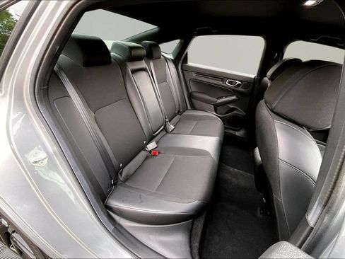 Used 2025 Honda Civic Sport image 19