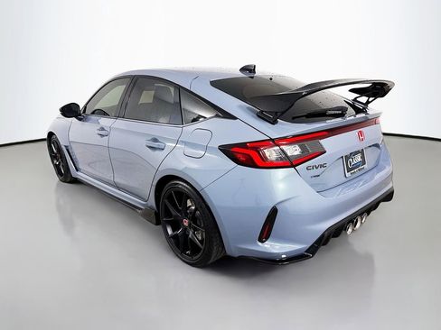 Used 2023 Honda Civic Type R image 5