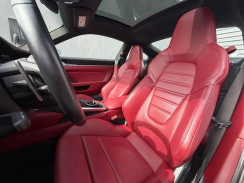 Certified 2022 Porsche 911 Turbo S AWD/4WD image 5