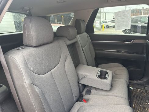 Used 2020 Hyundai Palisade SE image 8