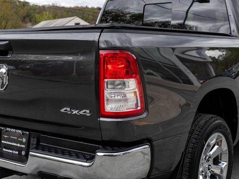 Used 2022 RAM 1500 Big Horn AWD/4WD image 36