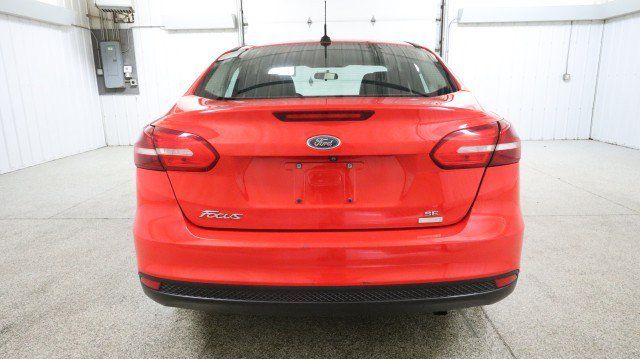 Used 2017 Ford Focus SE FWD image 8