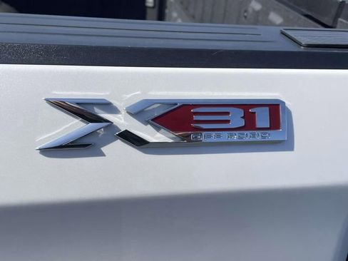 Certified 2024 GMC Sierra 1500 SLT w/ SLT Premium Plus Package image 11