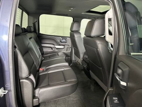 Used 2018 Chevrolet Silverado 1500 LTZ Z71 w/ Centennial Edition image 27