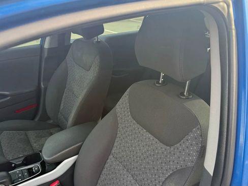 Used 2018 Hyundai Ioniq Electric image 10