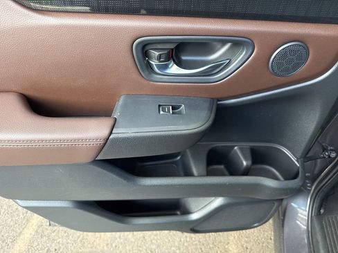 Used 2023 Honda Pilot Elite image 17