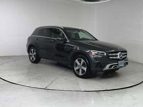Used 2020 Mercedes-Benz GLC 300 4MATIC image 8