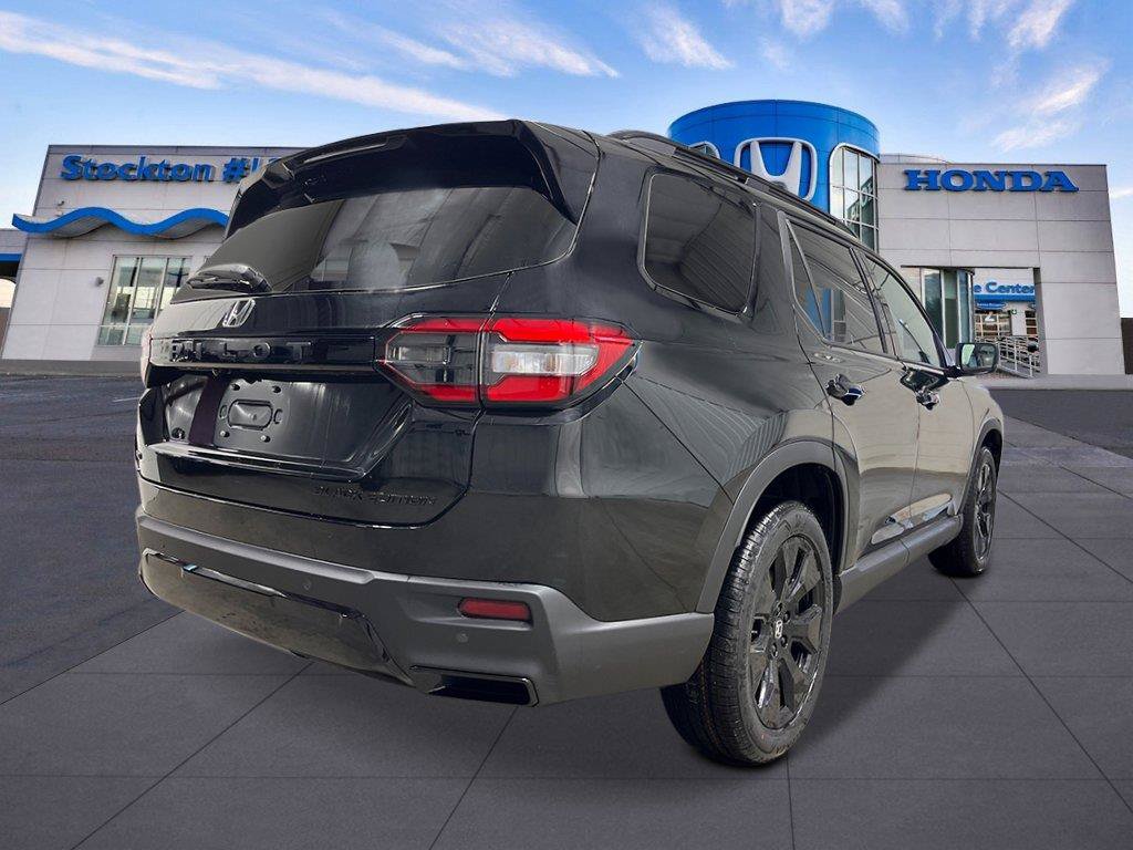 New 2026 Honda Pilot Black Edition image 5