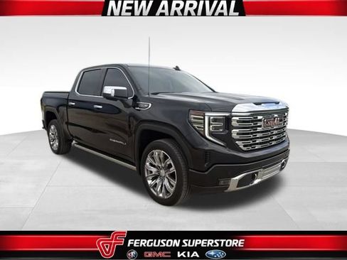 Used 2025 GMC Sierra 1500 Denali AWD/4WD image 1