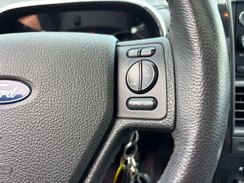 Used 2010 Ford Explorer XLT AWD/4WD image 21