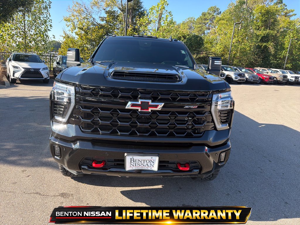 Used 2026 Chevrolet Silverado 2500 ZR2 AWD/4WD image 11