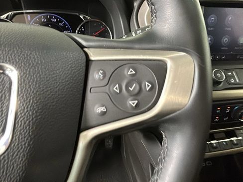 Used 2023 GMC Acadia Denali w/ Black Diamond Edition AWD/4WD image 18