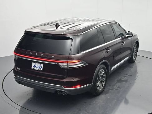 Used 2020 Lincoln Aviator 2WD w/ Class IV Trailer Tow Package image 32