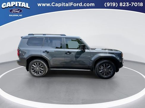 Used 2026 Toyota Land Cruiser w/ Premium Package AWD/4WD image 9