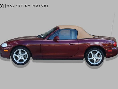 Used 2003 MAZDA MX-5 Miata LS RWD image 5