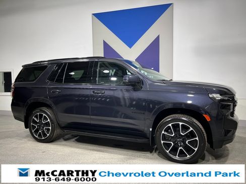 Used 2024 Chevrolet Tahoe RST w/ Luxury Package image 3