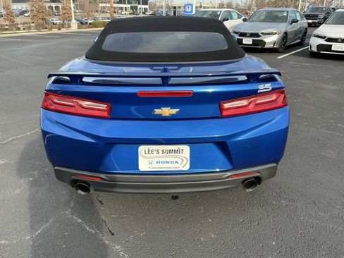 Used 2018 Chevrolet Camaro LT image 7