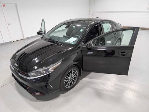 Certified 2024 Kia Forte GT-Line w/ GT-Line Premium Package image 16