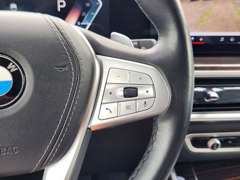 Used 2025 BMW X7 xDrive40i AWD/4WD image 29