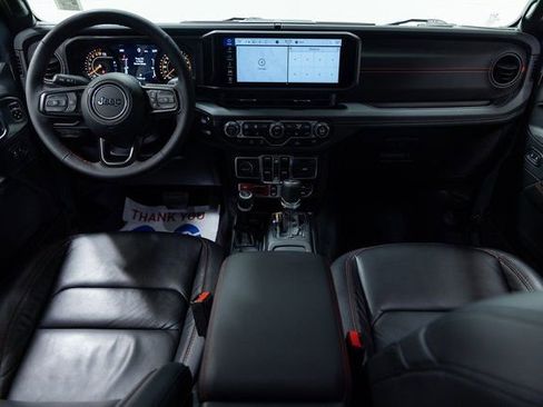 Used 2024 Jeep Gladiator Rubicon w/ Convenience Group image 20