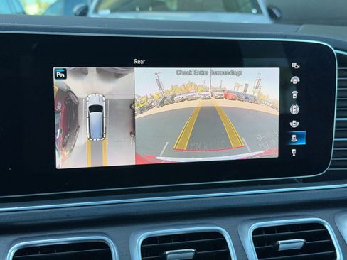 Certified 2021 Mercedes-Benz GLS 450 4MATIC image 23