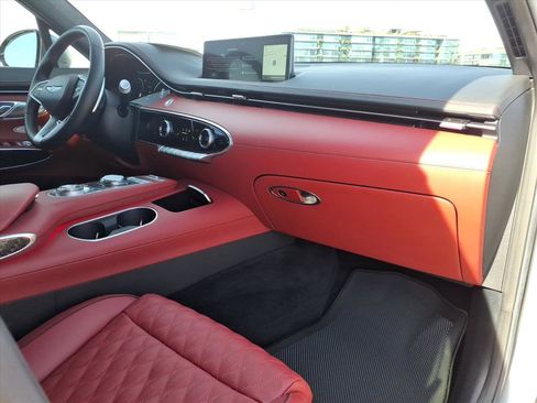 Certified 2025 Genesis GV70 3.5T Sport w/ Sport Prestige Package image 10