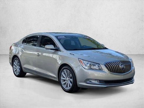 Used 2016 Buick LaCrosse Leather w/ Experience Buick Package FWD image 3