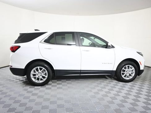 Used 2024 Chevrolet Equinox LT AWD/4WD image 7