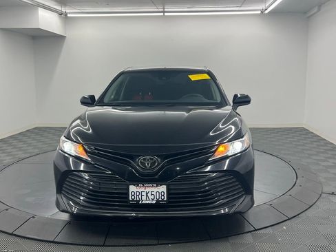 Used 2020 Toyota Camry LE w/ Carpet Mat Package image 5