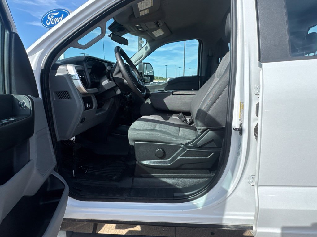 Used 2023 Ford F350 XL w/ XL Driver Assist Package AWD/4WD image 8